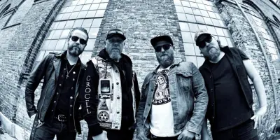 Bloody Dice – Hard rock, der mærkes helt ind i kroppen