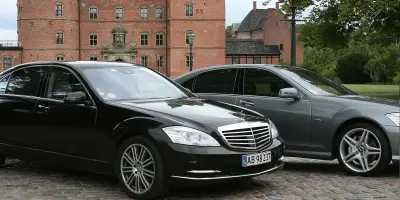 VIP-køreoplevelse i Mercedes S- eller V-klasse